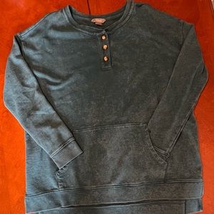 Naturals oversized teal sweatshirt